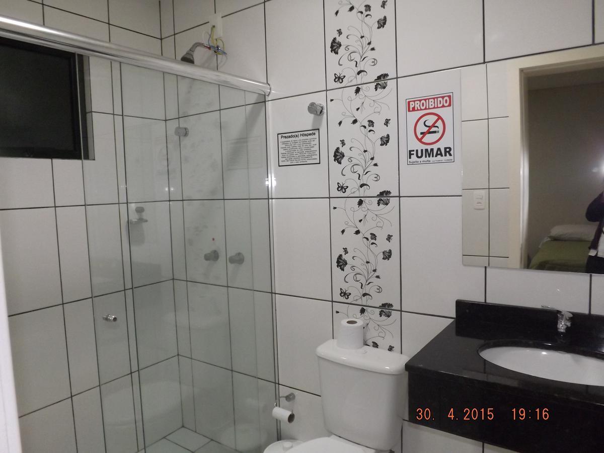 Me Toque Palace Hotel Não Me Toques Dış mekan fotoğraf